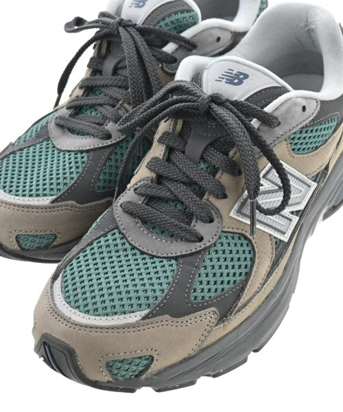 New Balance รองเท้าผ้าใบ