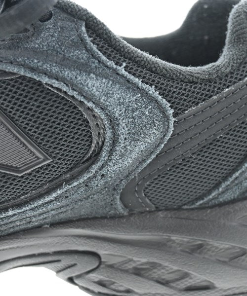 New Balance รองเท้าผ้าใบ