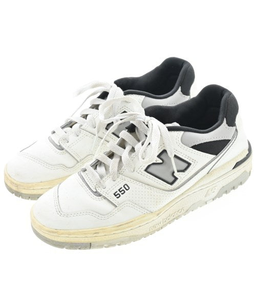 New Balance รองเท้าผ้าใบ