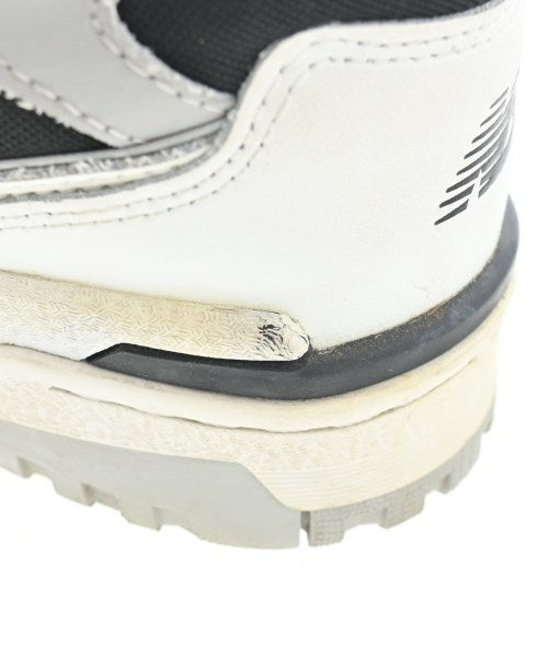 New Balance รองเท้าผ้าใบ