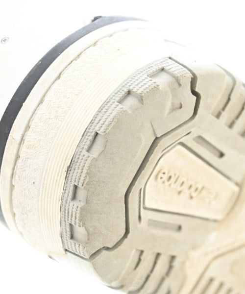 New Balance รองเท้าผ้าใบ