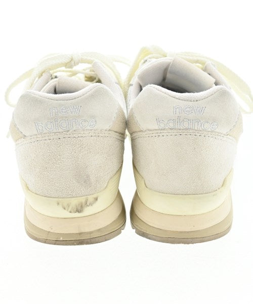 New Balance รองเท้าผ้าใบ