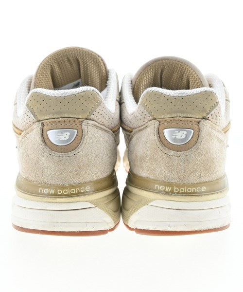 New Balance รองเท้าผ้าใบ