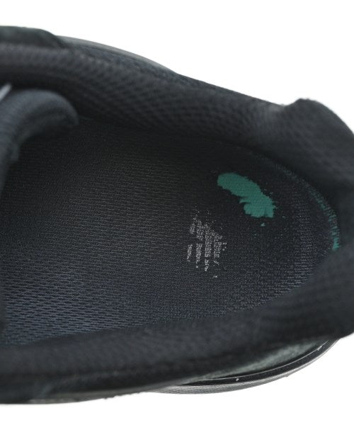 New Balance รองเท้าผ้าใบ
