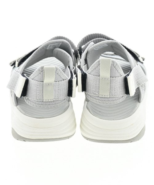 New Balance รองเท้าแตะ