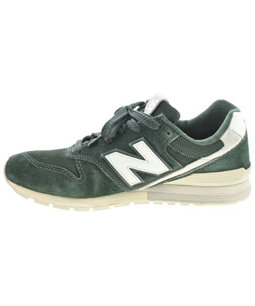 New Balance รองเท้าผ้าใบ