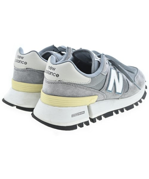 New Balance รองเท้าผ้าใบ