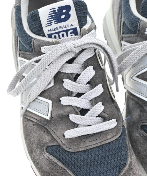 New Balance รองเท้าผ้าใบ