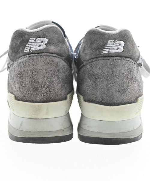 New Balance รองเท้าผ้าใบ