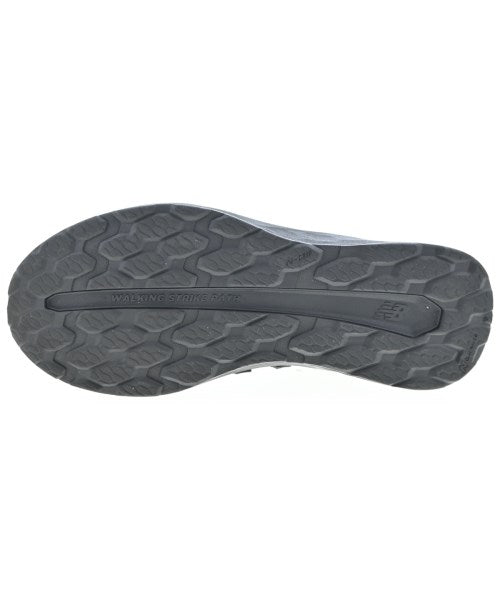 New Balance รองเท้าผ้าใบ