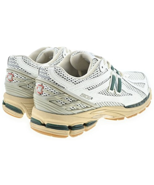New Balance รองเท้าผ้าใบ
