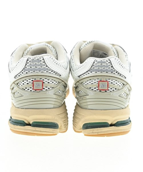 New Balance รองเท้าผ้าใบ