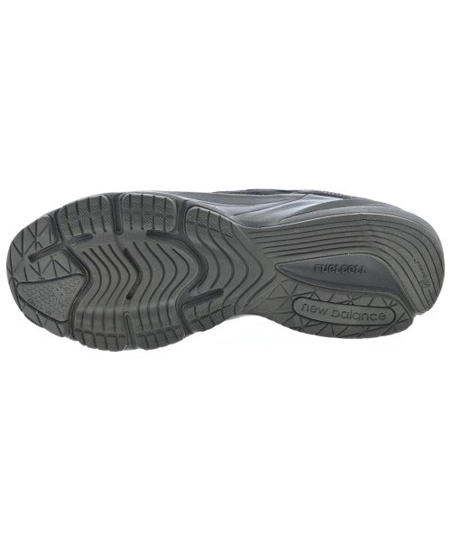 New Balance รองเท้าผ้าใบ