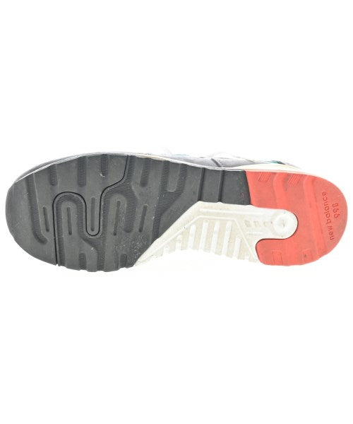 New Balance รองเท้าผ้าใบ