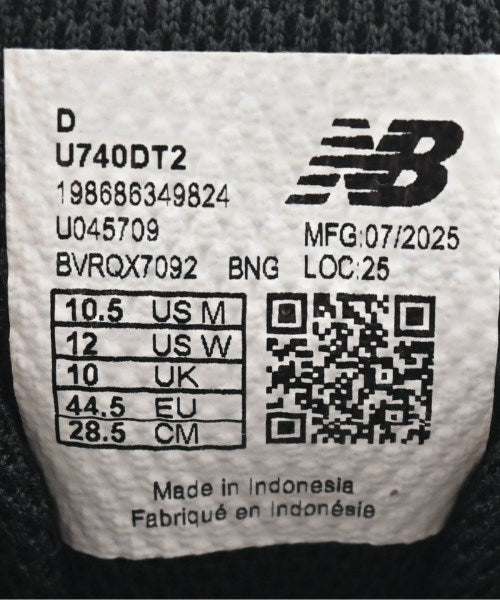New Balance รองเท้าผ้าใบ