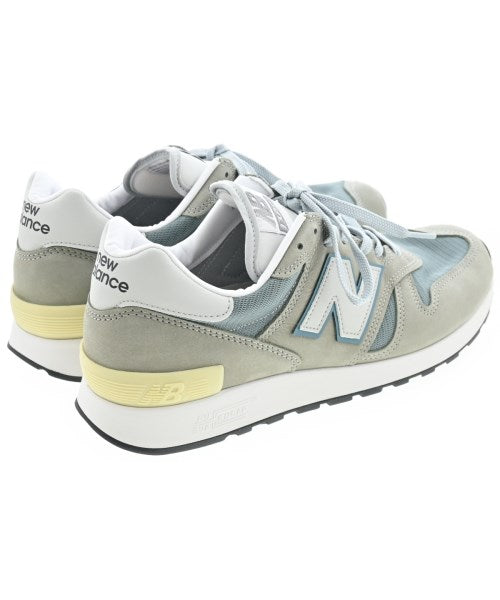 New Balance รองเท้าผ้าใบ