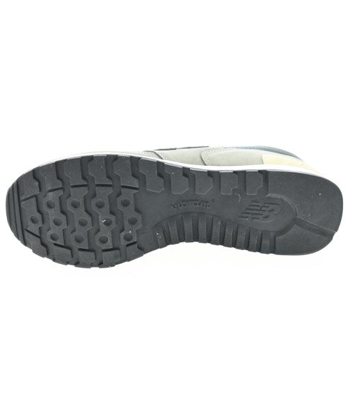 New Balance รองเท้าผ้าใบ