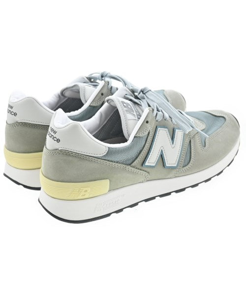 New Balance รองเท้าผ้าใบ