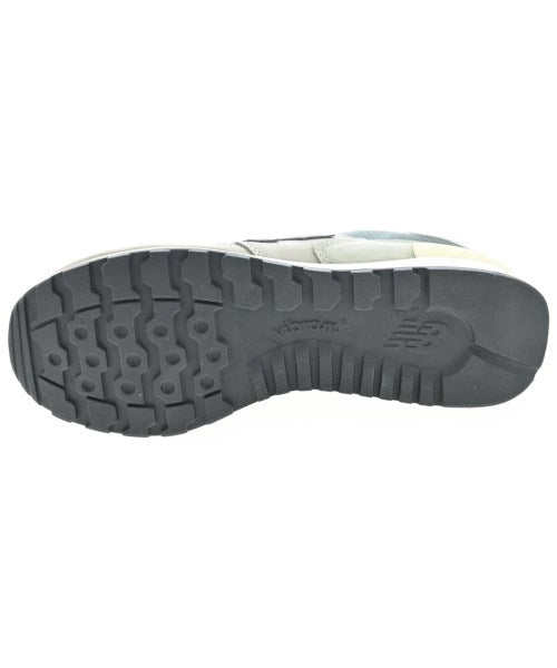 New Balance รองเท้าผ้าใบ