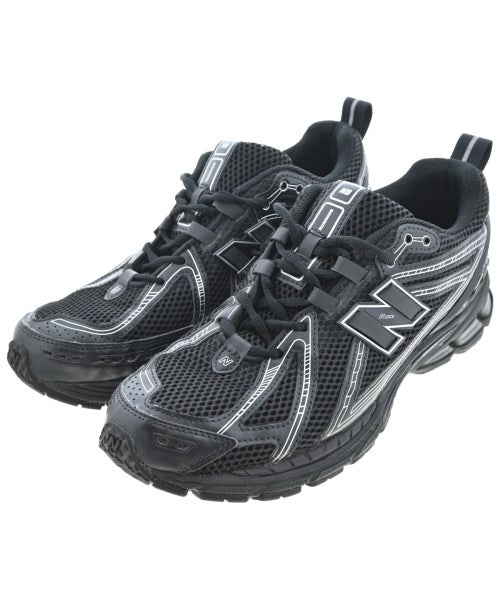 New Balance รองเท้าผ้าใบ