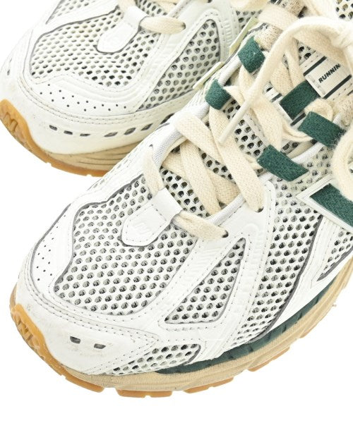 New Balance รองเท้าผ้าใบ