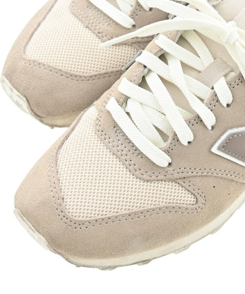 New Balance รองเท้าผ้าใบ