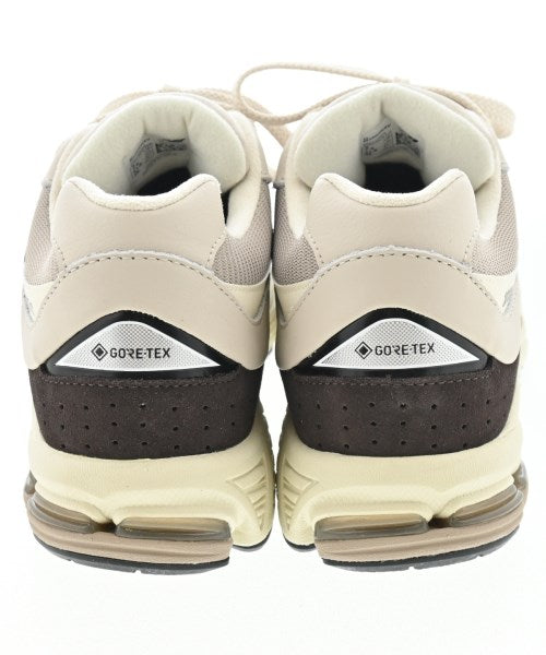 New Balance รองเท้าผ้าใบ