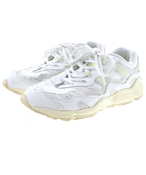 New Balance รองเท้าผ้าใบ