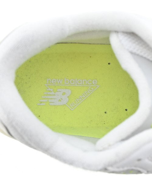 New Balance รองเท้าผ้าใบ