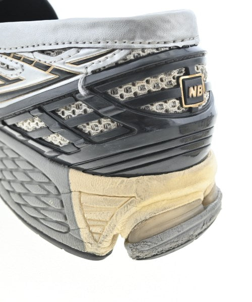 New Balance รองเท้าผ้าใบ