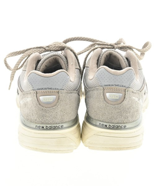 KITH รองเท้าผ้าใบ