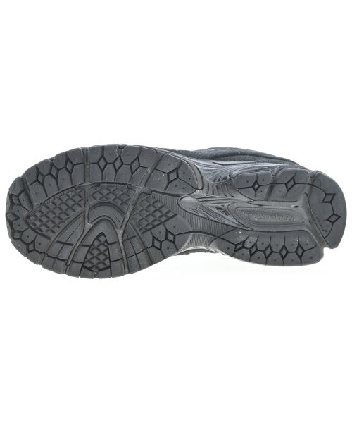 New Balance รองเท้าผ้าใบ