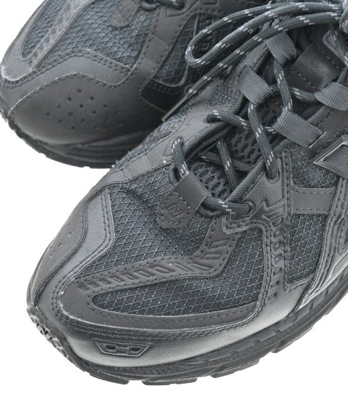 New Balance รองเท้าผ้าใบ