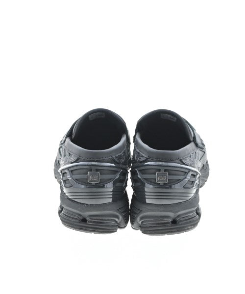 New Balance รองเท้าผ้าใบ