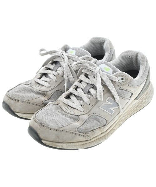 New Balance รองเท้าผ้าใบ