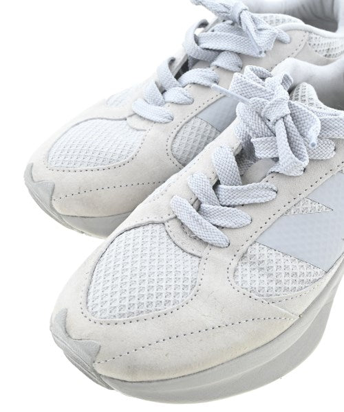 New Balance รองเท้าผ้าใบ
