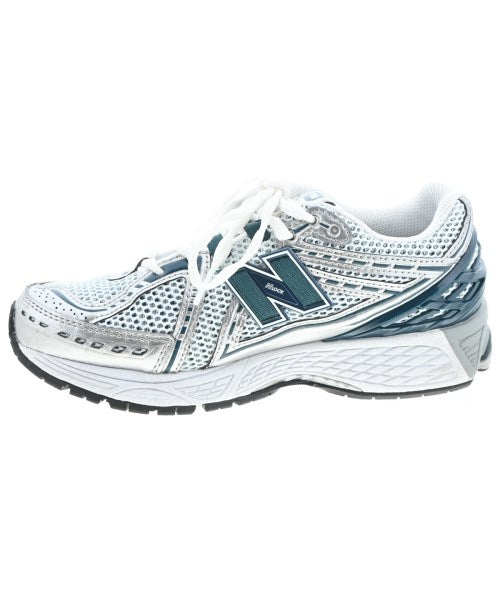 New Balance รองเท้าผ้าใบ