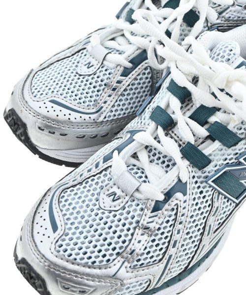 New Balance รองเท้าผ้าใบ