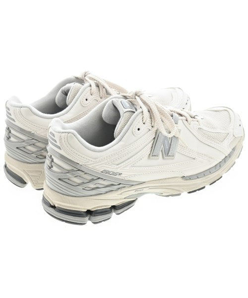 New Balance รองเท้าผ้าใบ