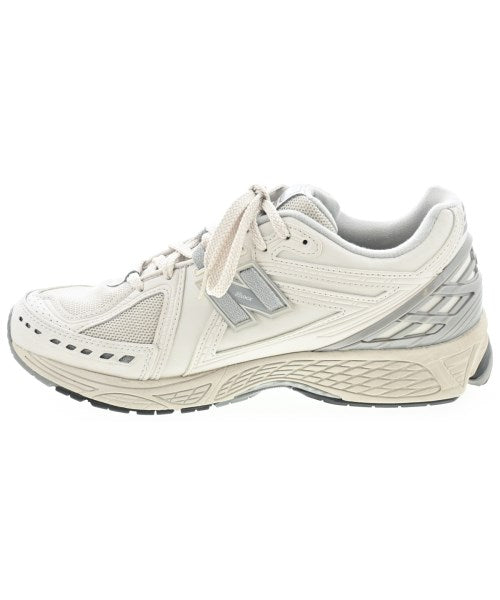 New Balance รองเท้าผ้าใบ