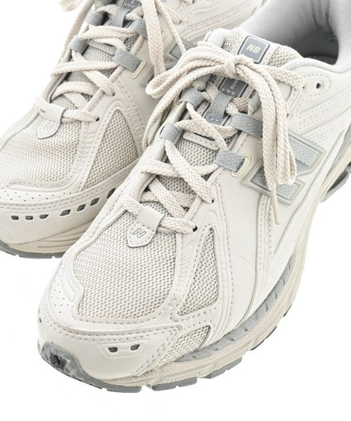 New Balance รองเท้าผ้าใบ