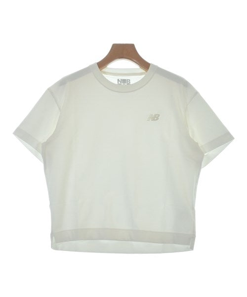 New Balance เสื้อยืด/เสื้อท็อปส์