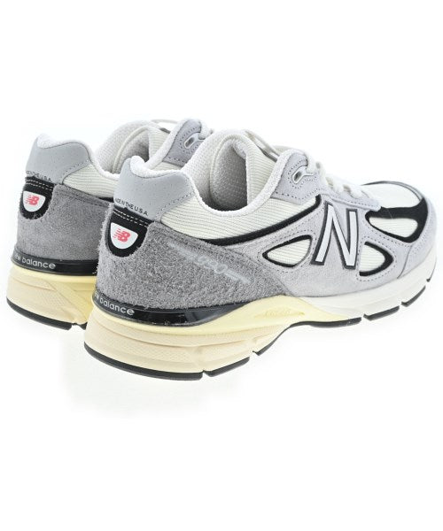 New Balance รองเท้าผ้าใบ