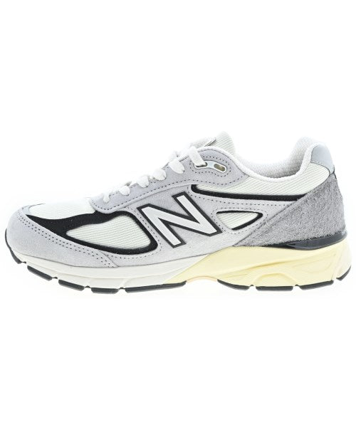 New Balance รองเท้าผ้าใบ