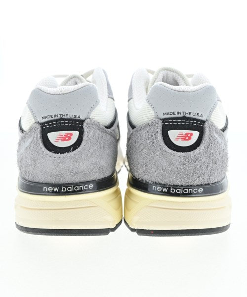 New Balance รองเท้าผ้าใบ