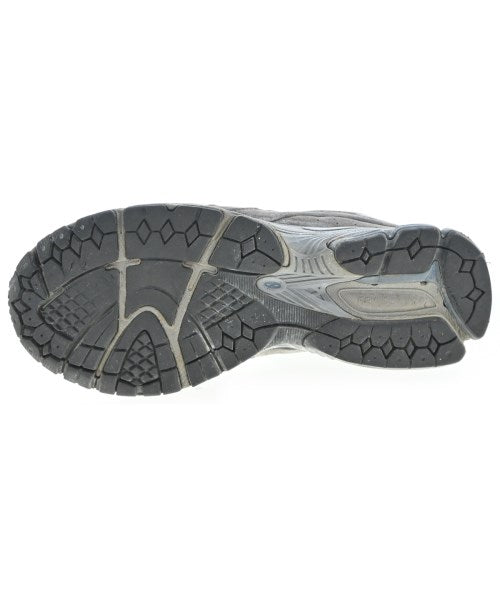 New Balance รองเท้าผ้าใบ