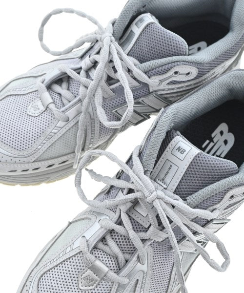 New Balance รองเท้าผ้าใบ