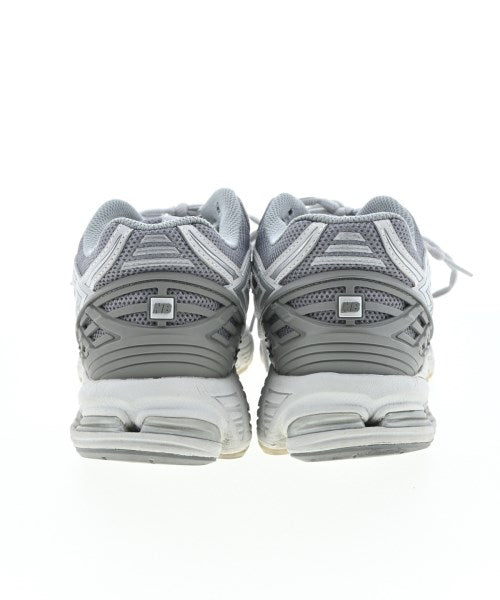 New Balance รองเท้าผ้าใบ