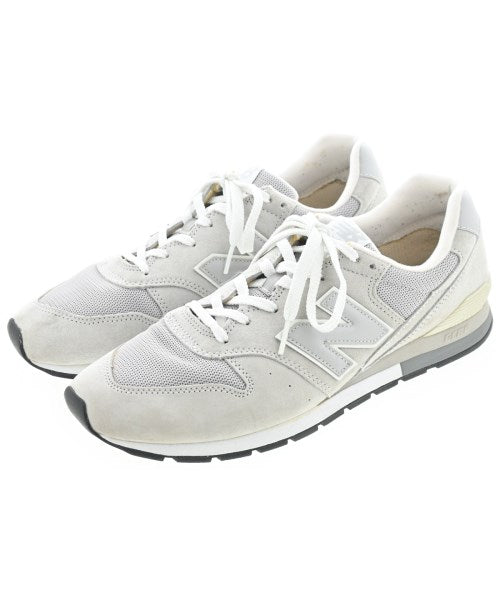 New Balance รองเท้าผ้าใบ