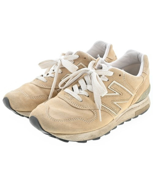 New Balance รองเท้าผ้าใบ